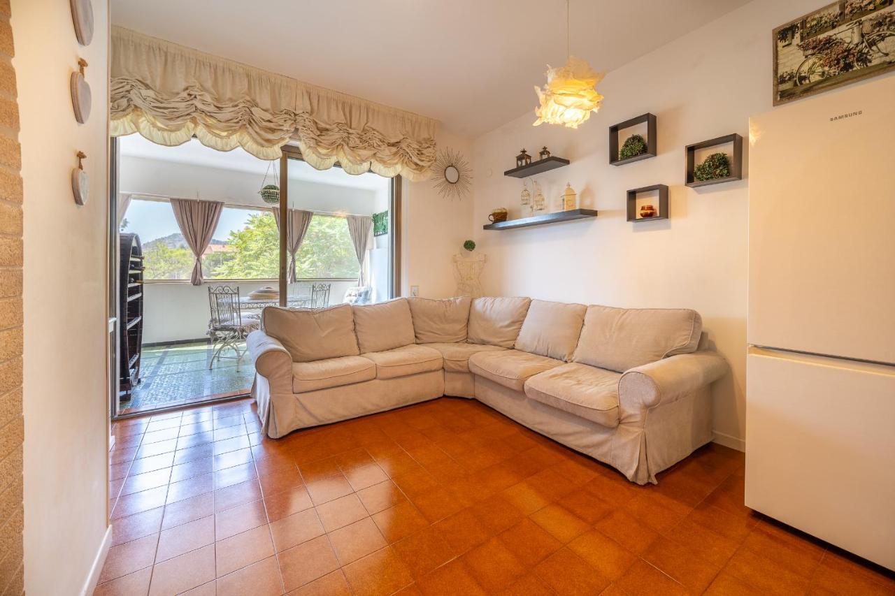 Adelsa'S Home กาญารี ภายนอก รูปภาพ